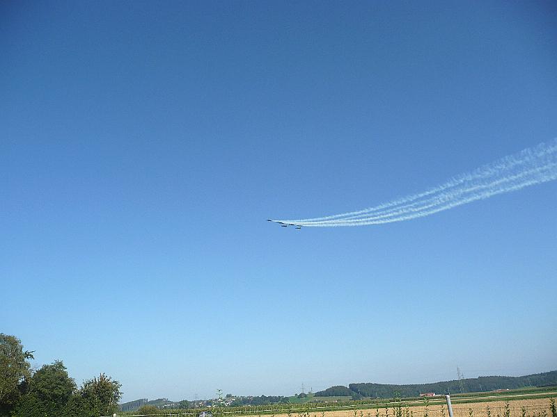 P1100362.JPG - es wurde eine Air-Show erster Klasse geboten