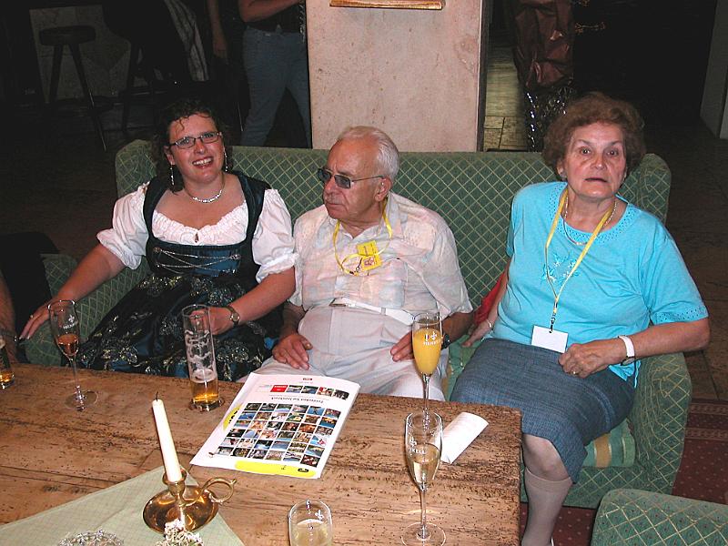 DSCN6252.JPG - Empfang mit Cüpli und Orangensaft