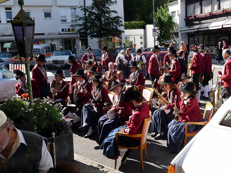 P1110093.JPG - -