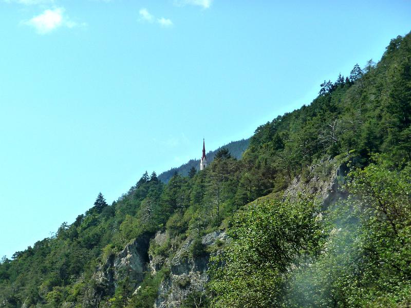 P1110131.JPG - -