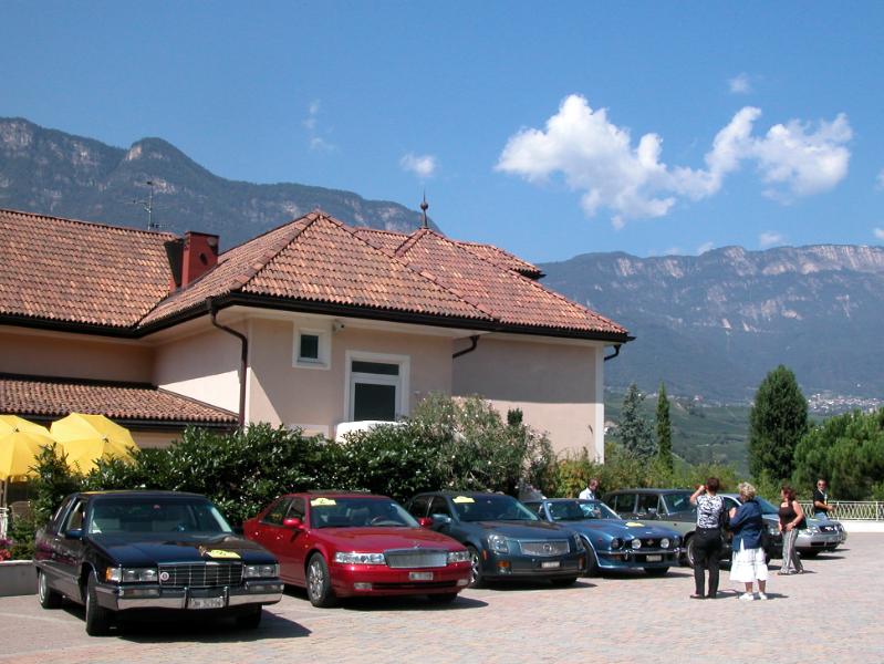 5060_DSCN8769.JPG - Auf dem Parkplatz des Parc Hotel