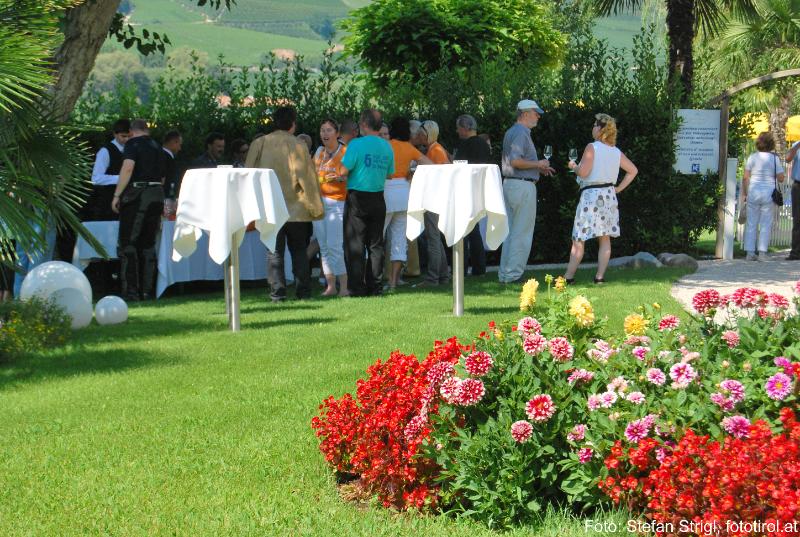 5125_DSC_0411.JPG - Apéro im Schatten