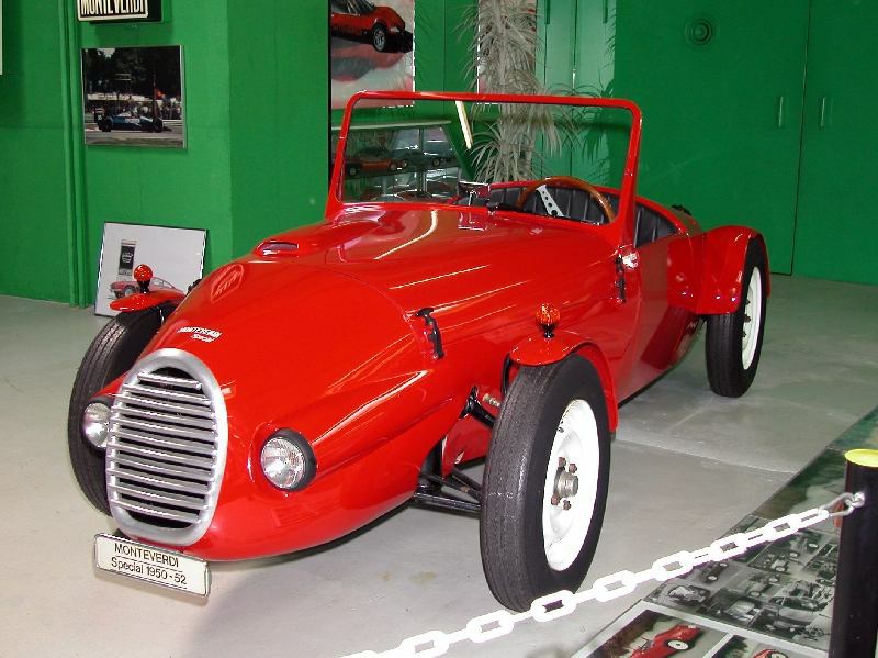 018_DSCN9943.jpg - Monteverdi Special 1950-52. Peter Monteverdi konstruierte sein erstes Fahrzeug im Alter von 16-18 Jahren. Motor Fiat 1100 (Unfallwagen), 1949, 40 Ps, 1089 cm3, 4 Zyl. Gewicht 750 kg, 145 km/h