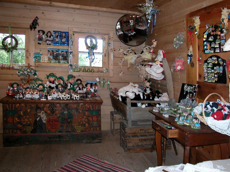 0190_DSCN0241.JPG - Natürlich gibts auch allerlei Krimskrams als Andenken zu kaufen