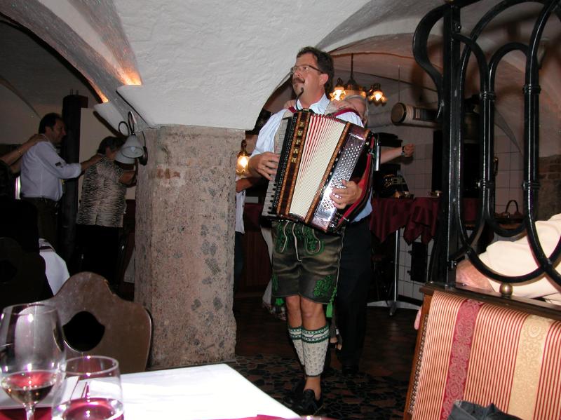 1140_DSCN0295.JPG - Musik und Tanz