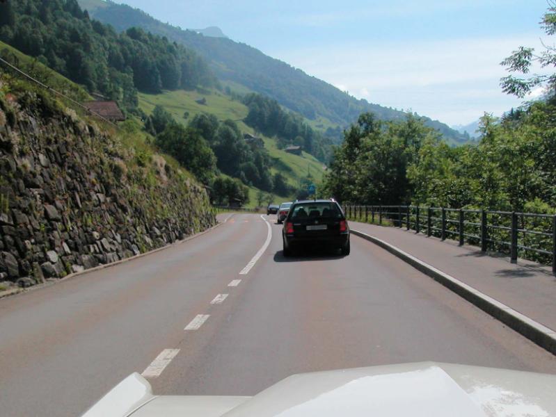 0075_DSCN2222.JPG - ...und auf gehts Richtung Klausenpass