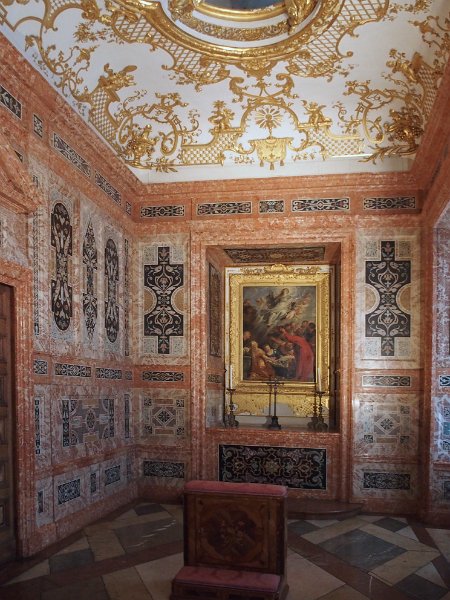 28-305_P8284944.jpg - Kapelle der Kurfürstin