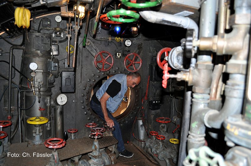 29-135_DSC_4029a.jpg - man sollte keine Platzangst haben