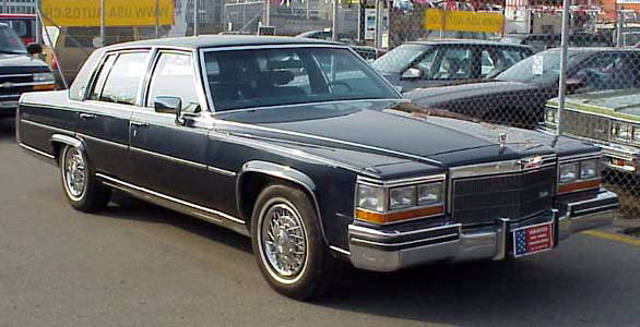 1984_Fleetwood_Brougham_01.jpg - 1984 Fleetwood Brougham