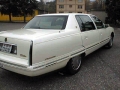 1998_DeVille_Sedan_01