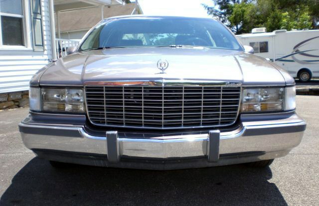 1994_Fleetwood_Brougham_03_eb.jpg - 1994 Fleetwood Brougham