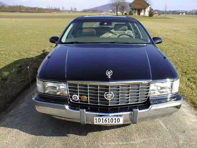 1995_Fleetwood_Brougham_08.jpg - 1995 Fleetwood Brougham