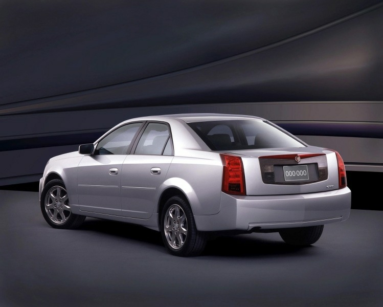 2003_CTS_03a.jpg - 2003 CTS