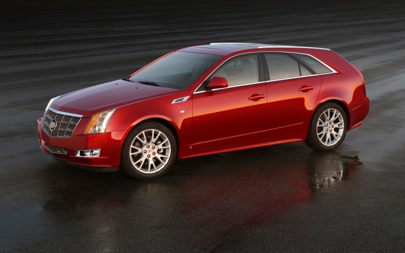 2010_CTS-SportWagon_GM_X10CA_CT012.jpg - [de]Der 2010 CTS Sport Wagon hat in Paris Premiere, die Produktion startet im Frühling 2009[en]The dramatically-designed 2010 Cadillac CTS Sport Wagon makes itsEuropean premiere at Paris, followed by production launch in spring of2009.