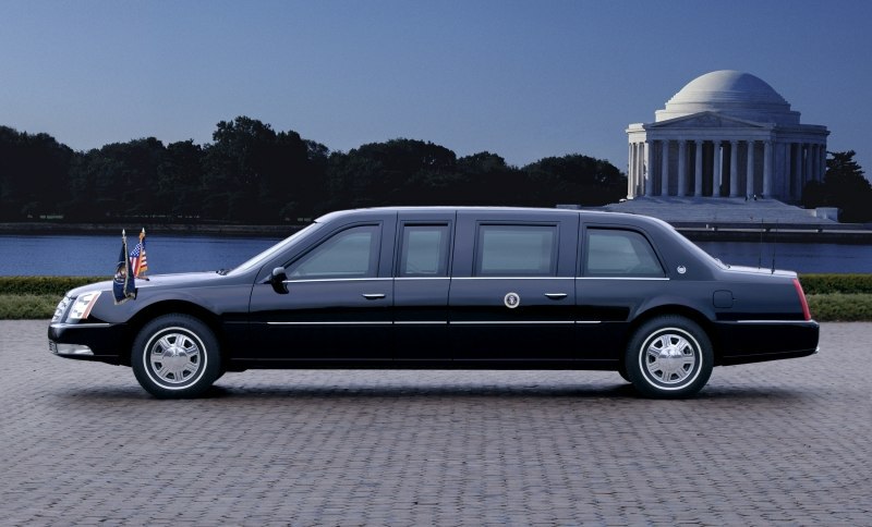 2006_DTS_Presidential_X06SV-CA001.jpg - 2006 Cadillac DTS Presidential Limousine