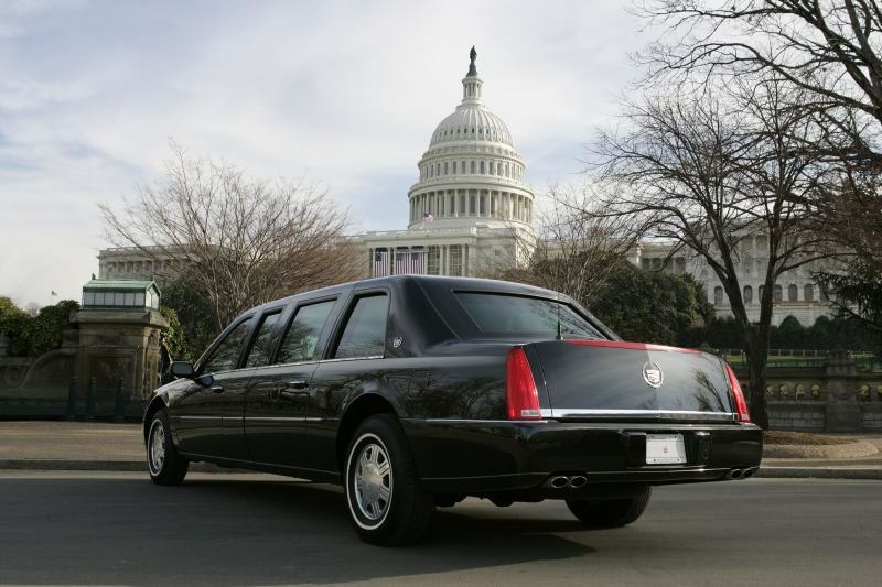 2006_DTS_Presidential_X06SV-CA007.jpg - 2006 Cadillac DTS Presidential Limousine