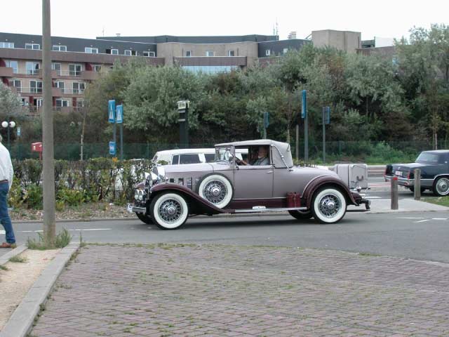 DSCN9294_1120.jpg - Freitagnachmittag, 1. September. Einfahrt auf den Parkplatz von Sealife, einem interessanten Aquarium