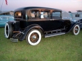 1930_353b_4drSedan_02_eb