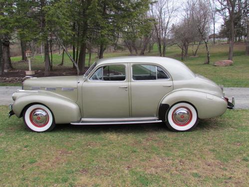 1940_LaSalle_52_Sedan_01_eb.jpg - 1940 LaSalle Series 52 Sedan